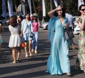 海门上海商务伴游男雇用(上海雇用高端伴游一天20万)
