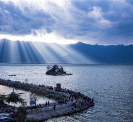 海门洱海旅游攻略(成都到洱海旅游攻略)