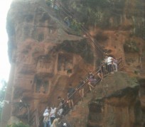 海门乐山旅游攻略(乐山旅游攻略自由行路线推荐)
