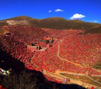 海门色达旅游攻略(成都到色达旅游攻略)