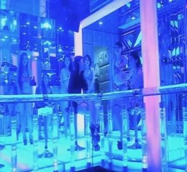 海门上海伴游 [视频]曝伴游行业内幕：白天陪玩晚上陪睡