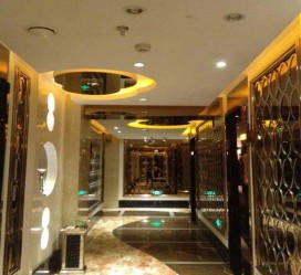 海门中国夜场伴游招聘骗局(夜场招聘是什么套路)