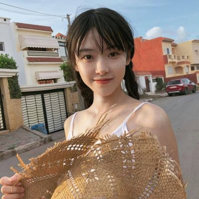 海门伴游女生李梓萱的资料