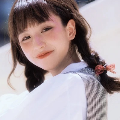 海门伴游女生郑晓晴的资料