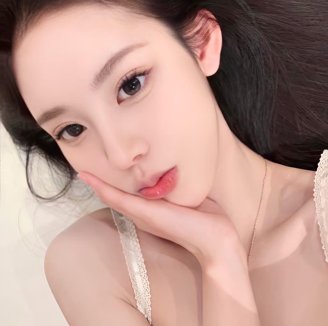 海门伴游女生佛白易的资料