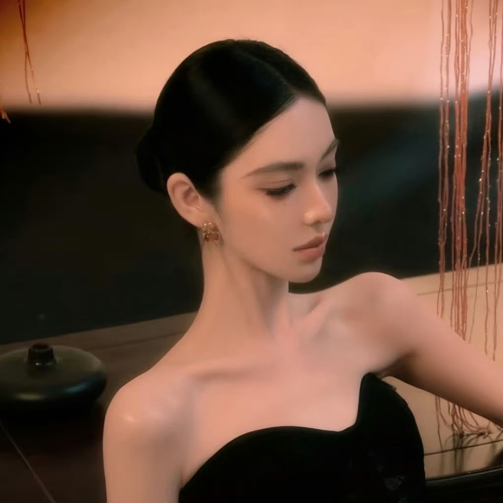 海门伴游女生 | Emily的资料
